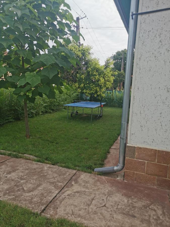 Zso-Ze Apartman Tiszafüred Dış mekan fotoğraf